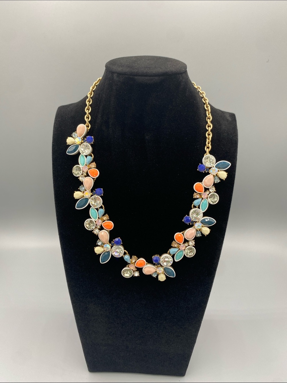 J Crew Multi-Color Floral Statement Necklace - Gold Chain‎